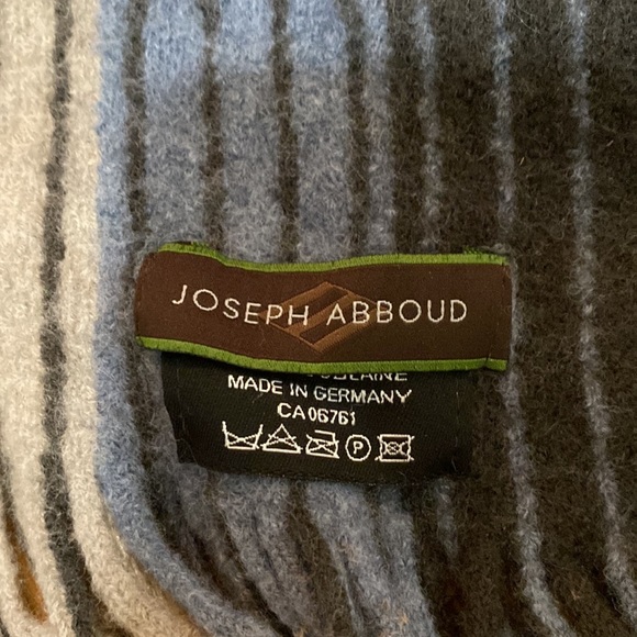 Mens Scarf - Picture 2 of 2